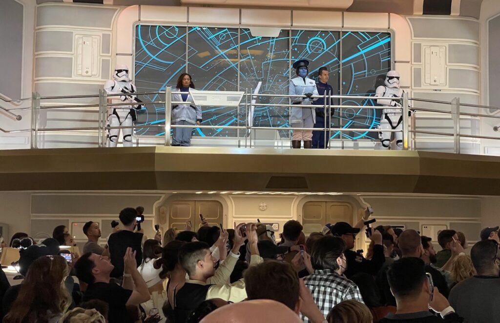 Show onboard the Star Wars Galactic Starcruiser