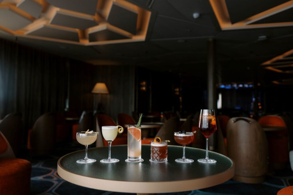 Ginger Blossom, Verdigo, Ginny n Tonic, Zero Fizz, Not So Cosmo, Amalfi Spritz - Zero @ Sea