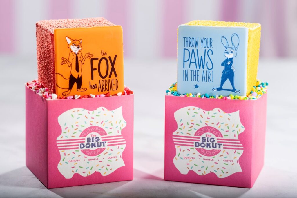 Nick Wilde Raspberry n Cream Cupcake and Judy Hopps Carrot Cupcake on Disney Treasure